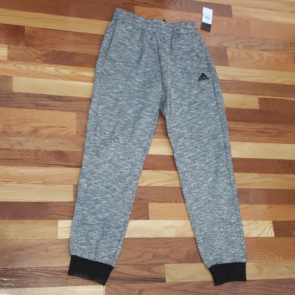 Adidas Boys sweatpants size 14/16 new with tags